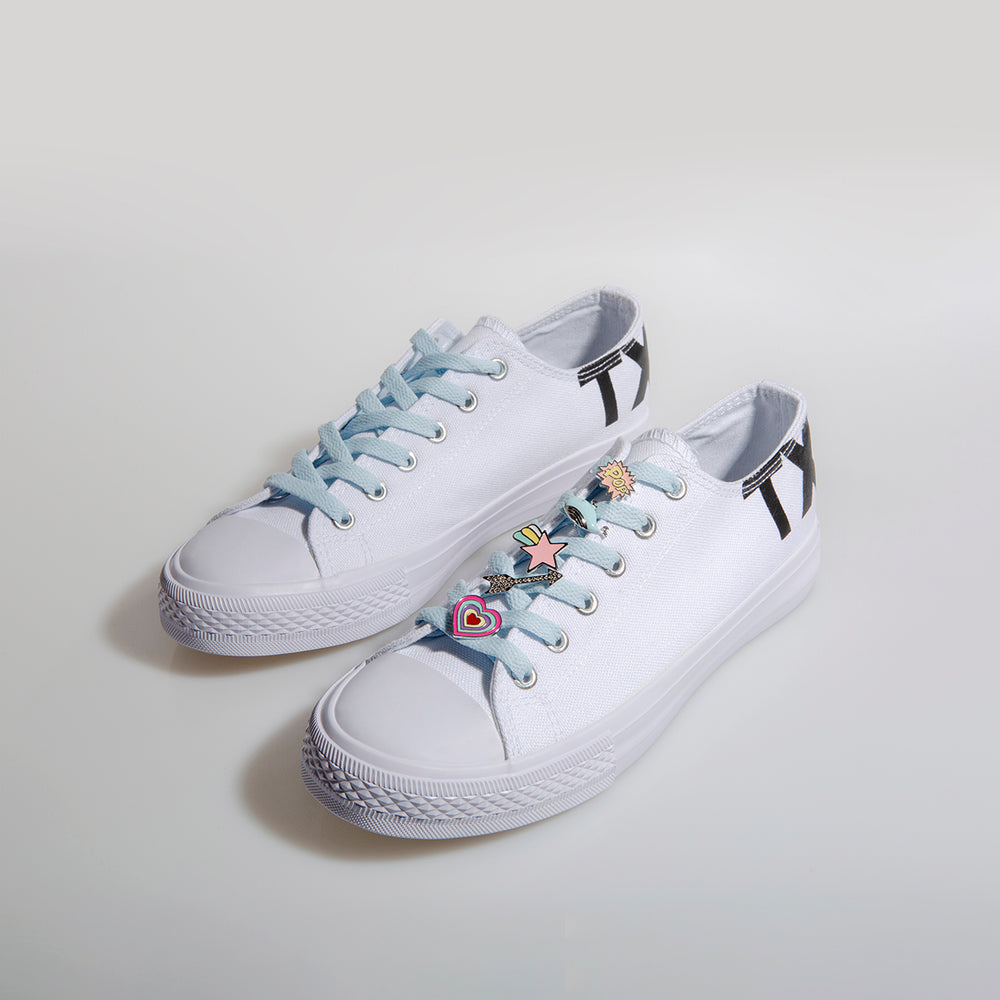 Kids Trixx — Kids White Canvas Shoe – TX&Co